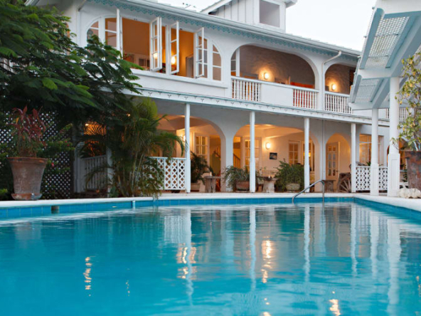16 Saddleback Villa