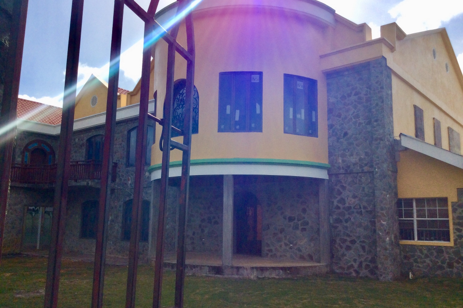 St. Lucia Real Estate 6 Bedroom Property
