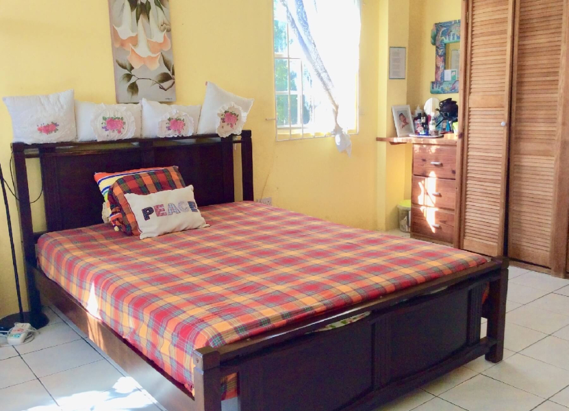 st lucia real estate Sea View 3 Bed Villa with Guest Apartment kreole bed