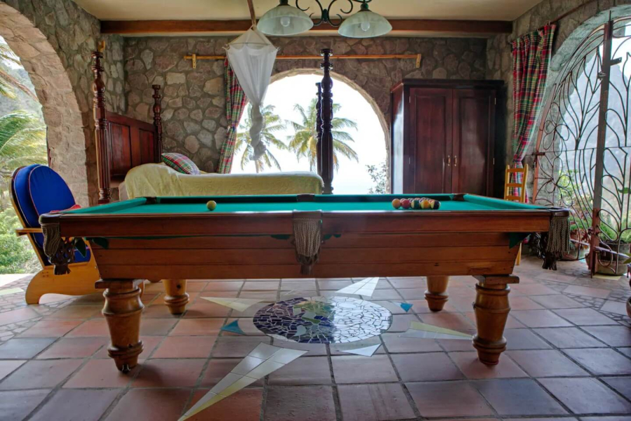 St. Lucia Real Estate Villa Piton pool table