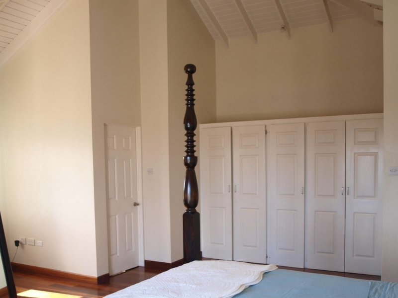 St. Lucia Real Estate Villa Rodney closet space